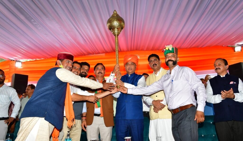 Himachal makes unparalleled progress in all spheres in matter of development during 75 years : CM Himachal makes unparalleled progress in all spheres in matter of development during 75 years : CM HIMACHAL HEADLINES
