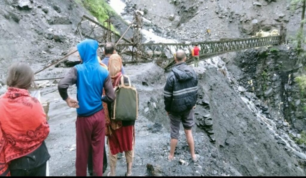 Cloud burst took live in Chamba district HIMACHAL HEADLINES
