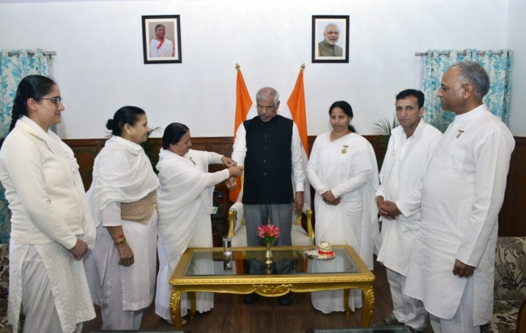 Brahma Kumaris tie Rakhi on wrist of Governor HIMACHAL HEADLINES