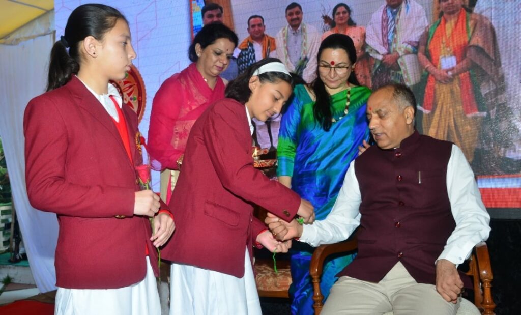 Governor and Chief Minister felicitate people on Raksha Bandhan HIMACHAL HEADLINES