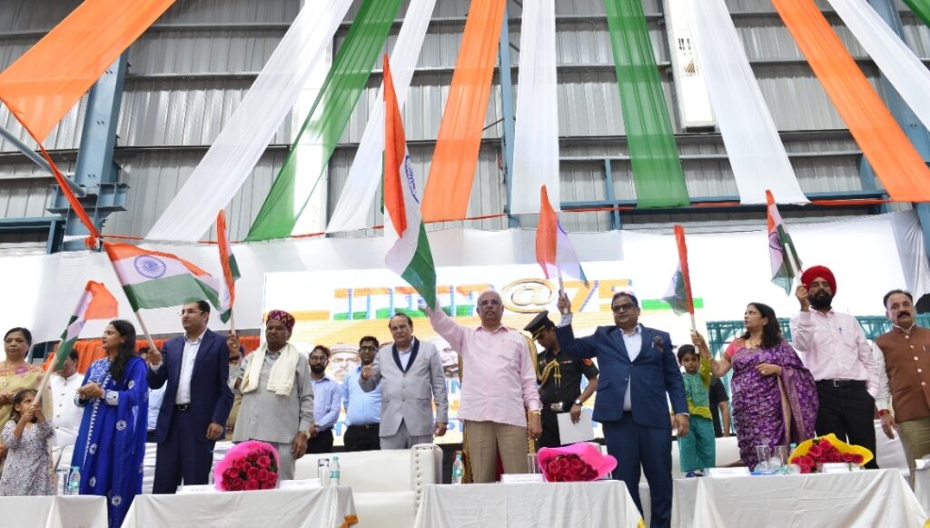 Governor urges people to adopt Swadeshi during Amrit period Governor urges people to adopt Swadeshi during Amrit period HIMACHAL HEADLINES