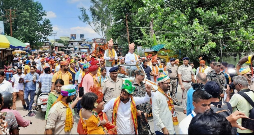 Governor led the Procession of State level Janamashtami Festival at Nurpur HIMACHAL HEADLINES