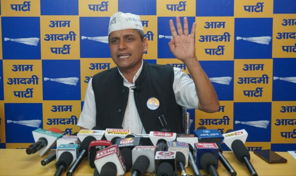 Sisodia gave guarantee of education to people of Himachal, in anger, BJP put CBI raid: Surjit Thakur Sisodia gave guarantee of education to people of Himachal, in anger, BJP put CBI raid: Surjit Thakur HIMACHAL HEADLINES