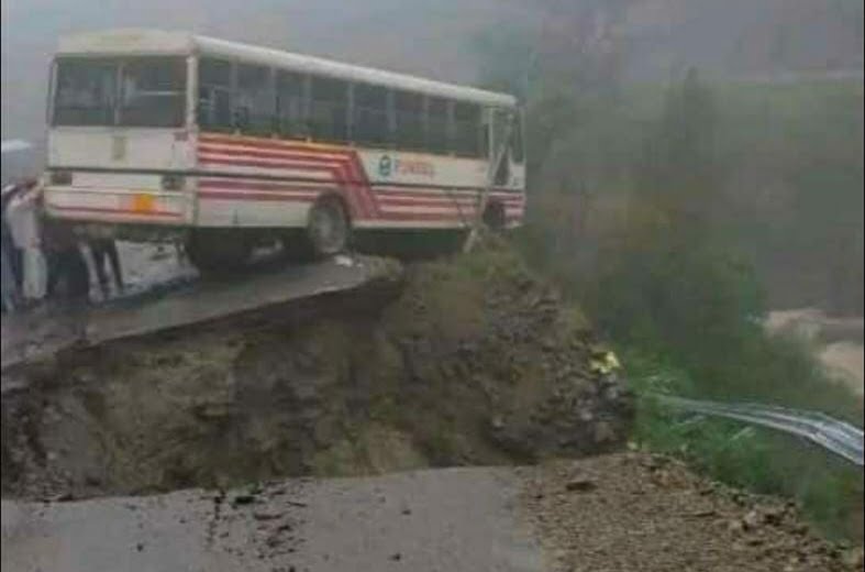 19 die eight missing in 36 rain related mishaps in HP 19 die eight missing in 36 rain related mishaps in HP HIMACHAL HEADLINES