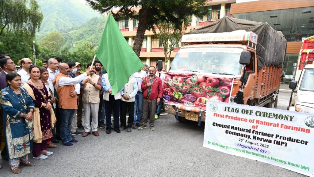 First consignment of natural farming apples flags off at Parmar varsity HIMACHAL HEADLINES