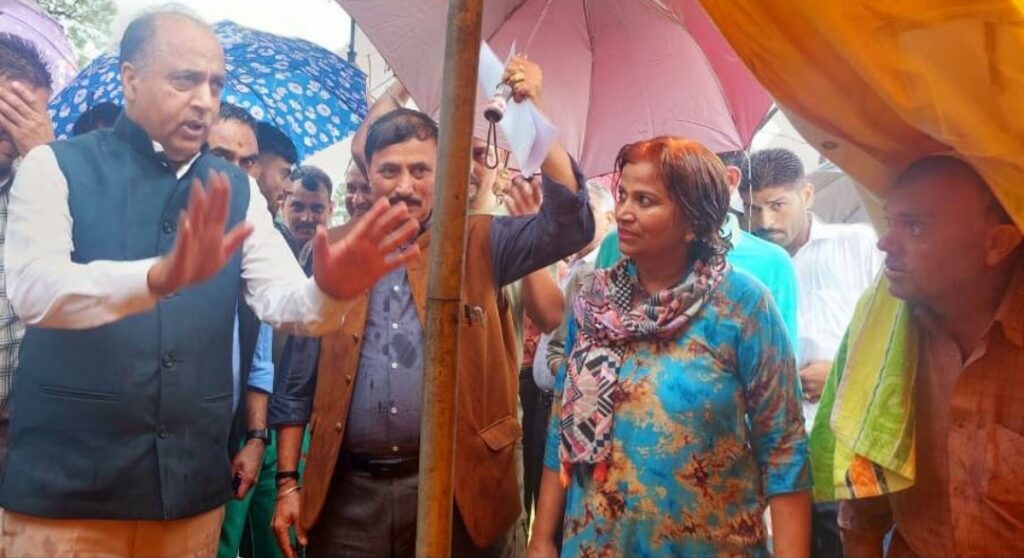 CM visits rescue and relief camp of rain affected families in Sihunta area of Chamba District CM visits rescue and relief camp of rain affected families in Sihunta area of Chamba District HIMACHAL HEADLINES