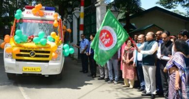Chief Minister flags off 30 new ambulances HIMACHAL HEADLINES