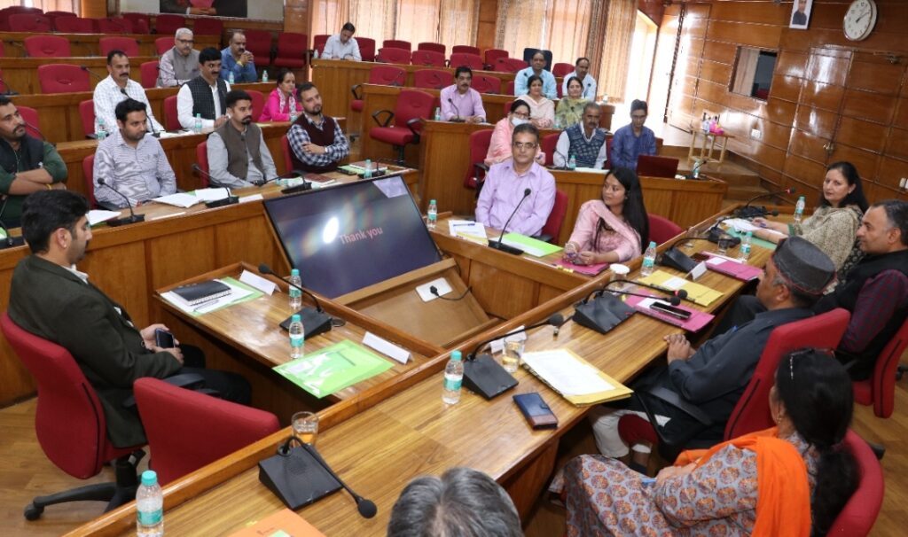 Ayurveda Minister Dr. Rajiv Saizal presides over meeting of Governing body of Rogi Kalyan Samiti of Regional Ayurvedic Hospital Shimla Ayurveda Minister Dr. Rajiv Saizal presides over meeting of Governing body of Rogi Kalyan Samiti of Regional Ayurvedic Hospital Shimla HIMACHAL HEADLINES