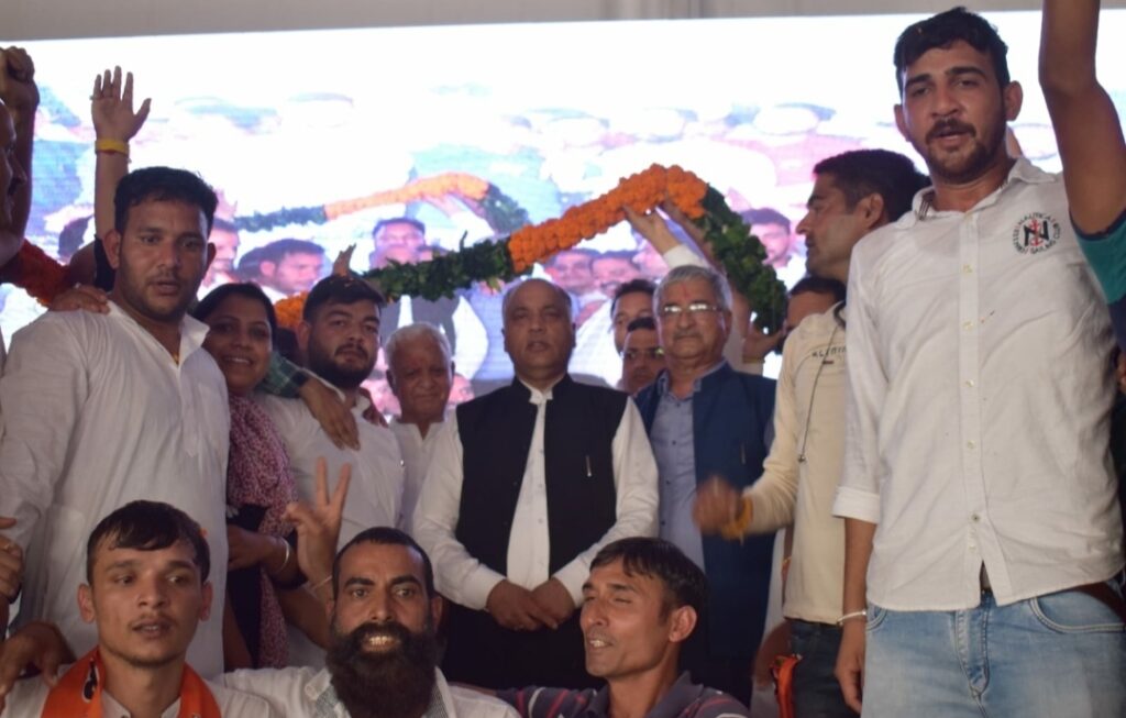 CM Inaugurates & lays foundation stones of development projects worth 62 Cr in Sarkaghat HIMACHAL HEADLINES