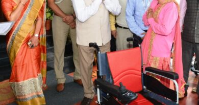 Governor presents automatic Wheel chairs with Joysticks to the beneficiaries HIMACHAL HEADLINES