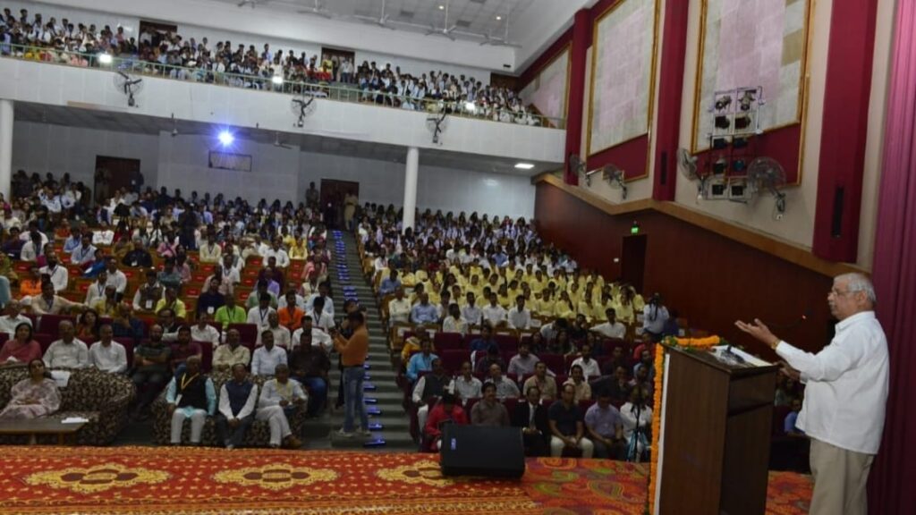 Governor presides over National Seminar on NEP 2020 at Dharamshala HIMACHAL HEADLINES