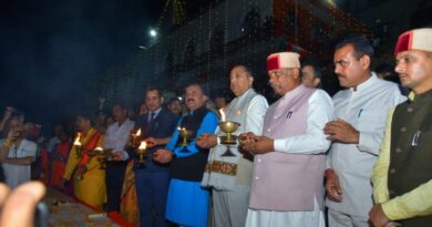 Chief Minister performs Yamuna Aarti at Paonta Sahib HIMACHAL HEADLINES