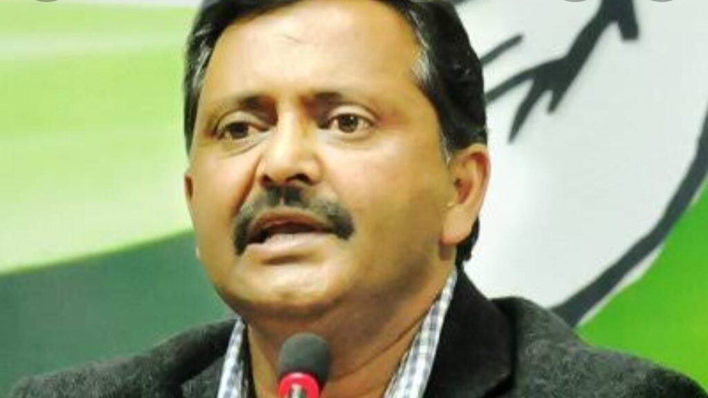 BJP trying to make Prime Minister face, BJP government failed to bring development: Naresh Chauhan BJP trying to make Prime Minister face, BJP government failed to bring development: Naresh Chauhan HIMACHAL HEADLINES
