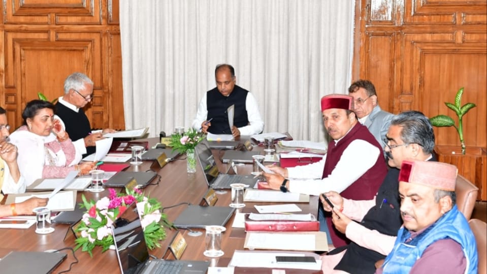 CoM for track suits to 50K nursery students CoM for track suits to 50K nursery students HIMACHAL HEADLINES