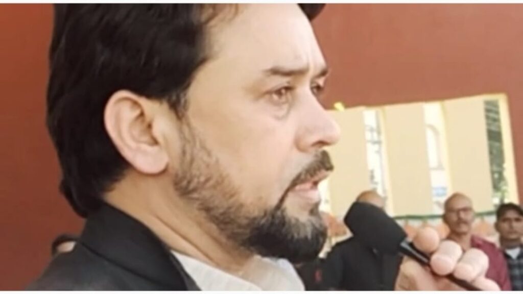 Unceremonious departure of BJP veteran : Tears burst out from Union Ministry's eye Unceremonious departure of BJP veteran : Tears burst out from Union Ministry's eye HIMACHAL HEADLINES