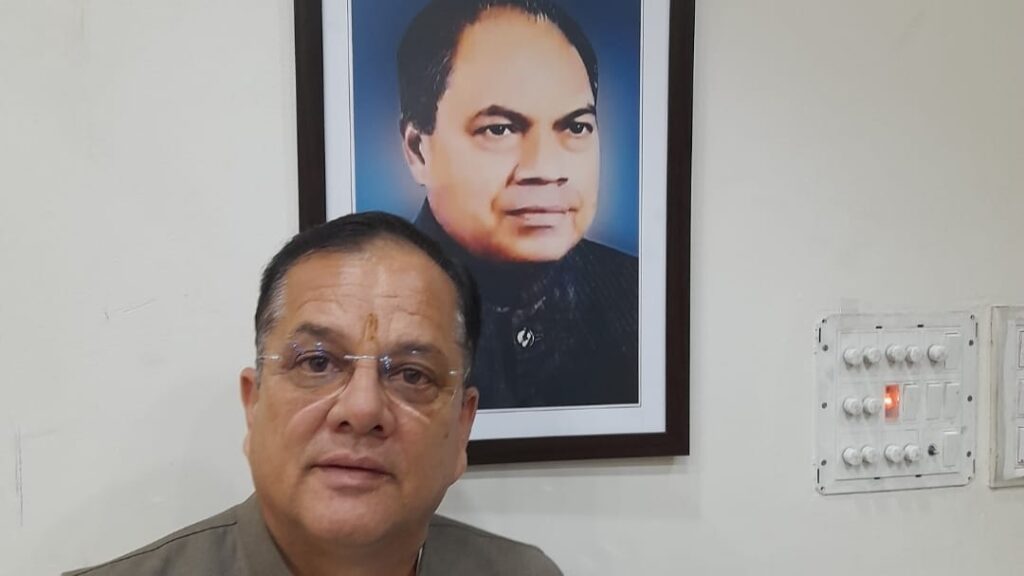 Professor Narayan Chand Parasha fought tirelessly for the identity of Pahari language HIMACHAL HEADLINES