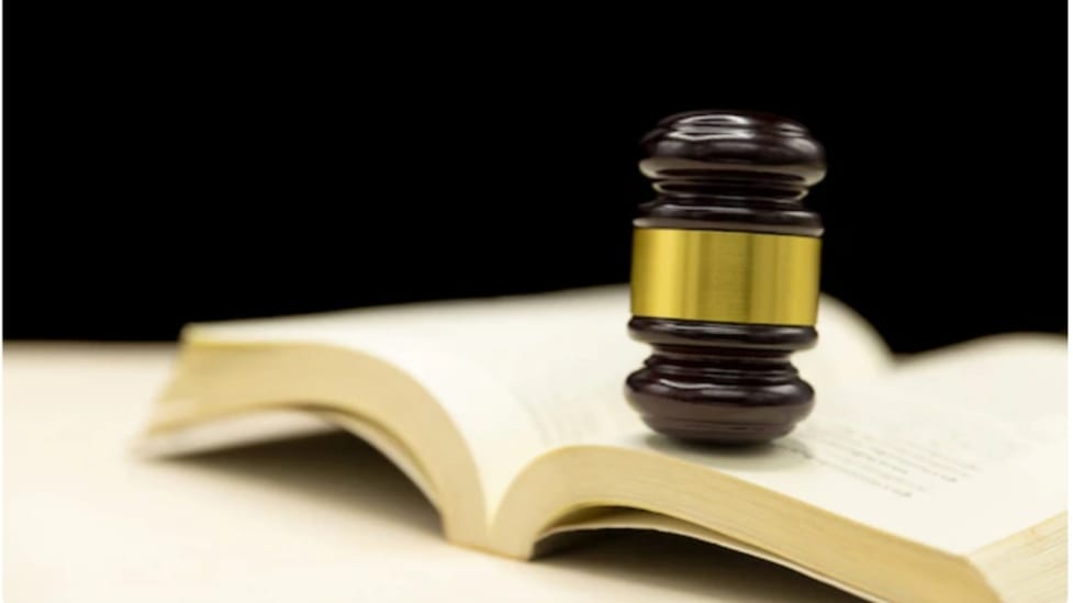 Embezzlement of funds: HC reject anticipatory bail of court Employees Embezzlement of funds: HC reject anticipatory bail of court Employees HIMACHAL HEADLINES