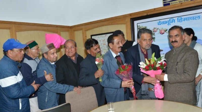 Delegation of Pensioners Welfare Association calls on CM HIMACHAL HEADLINES