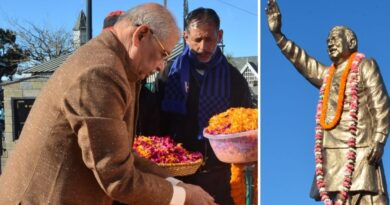 Governor pays tribute to former Prime Minister Atal Bihari Vajpayee HIMACHAL HEADLINES