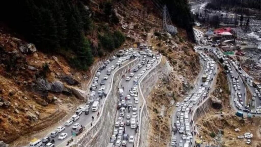 <br>No snowfall on Christmas dismay lakhs of tourist in Himachal <br>No snowfall on Christmas dismay lakhs of tourist in Himachal HIMACHAL HEADLINES