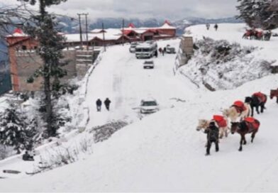 Sunshine Gives Way to Snow: Himachal Braces for Western Disturbance