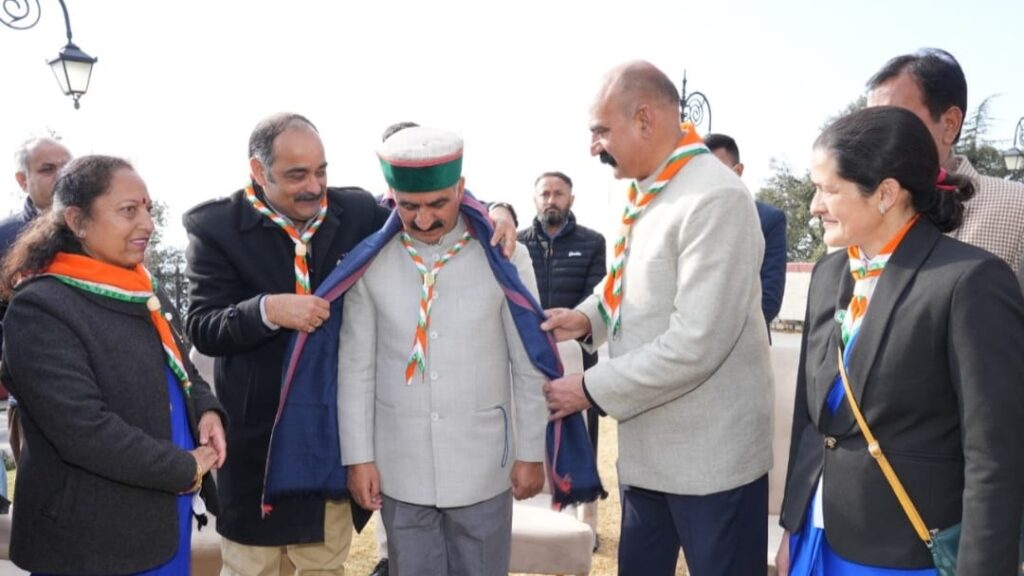 <strong>Delegation of Scouts and Guides calls on CM</strong> <strong>Delegation of Scouts and Guides calls on CM</strong> HIMACHAL HEADLINES