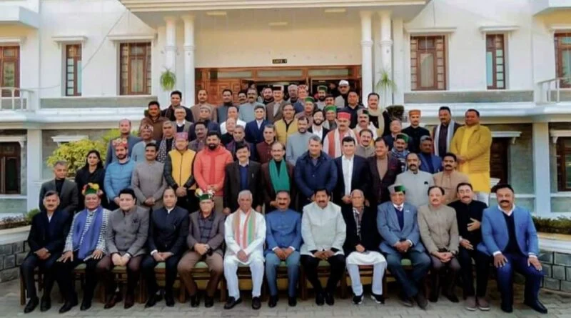 Sukhvinder Singh Sukhu administer oath to 6 chief Paralimentary Secretary HIMACHAL HEADLINES