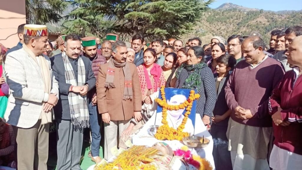 CM pays tribute to former Minister Mansa Ram CM pays tribute to former Minister Mansa Ram HIMACHAL HEADLINES