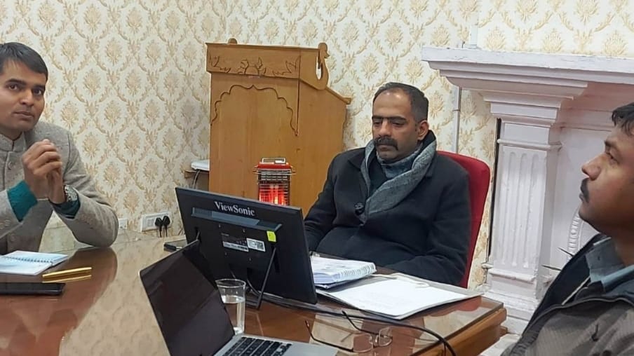 RD Minister urges for strengthening rural economy HIMACHAL HEADLINES