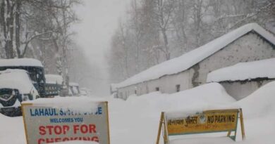 Manali Leh national highway closed due to heavy snowfall HIMACHAL HEADLINES