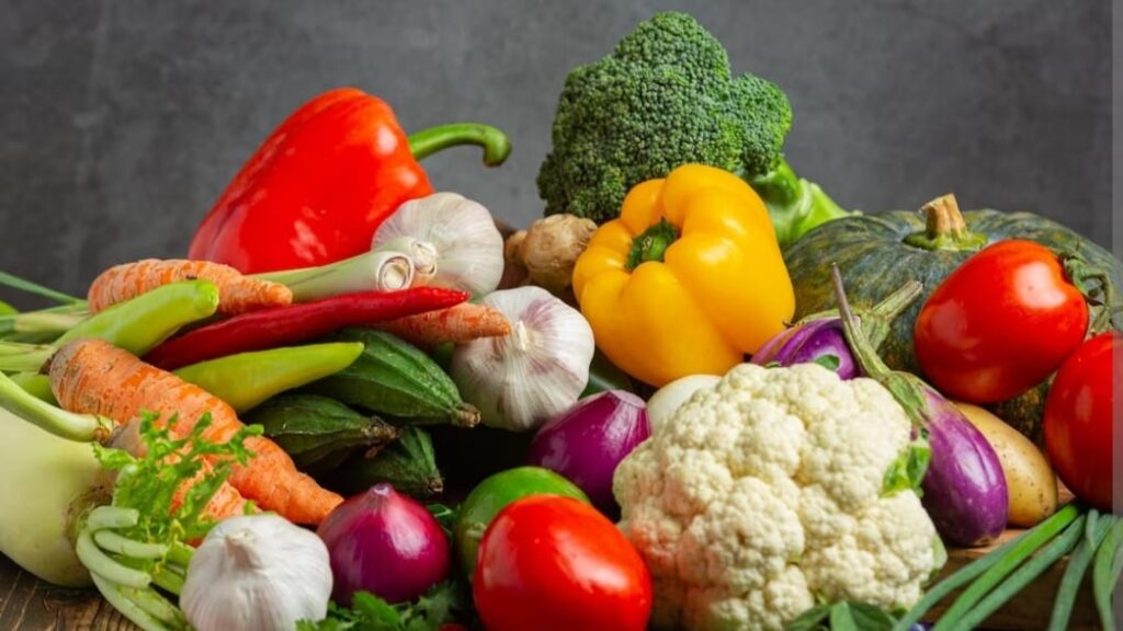Vegetable prices contain inflation price index - All-lndia CPI-IW remains almost stationery Vegetable prices contain inflation price index - All-lndia CPI-IW remains almost stationery HIMACHAL HEADLINES