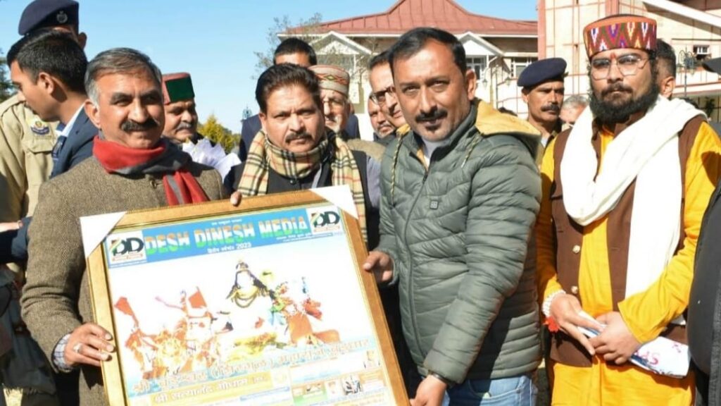 CM releases Calendar of 'Desh Dinesh Media' HIMACHAL HEADLINES