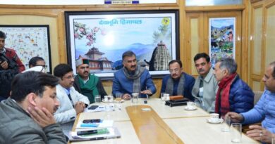 <strong>Will  resolve the truck union impasse amicably: CM</strong> HIMACHAL HEADLINES
