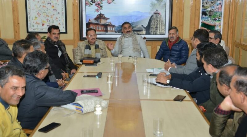 Truck operator unions meeting with the Chief Minister regarding freight rates Truck operator unions meeting with the Chief Minister regarding freight rates HIMACHAL HEADLINES