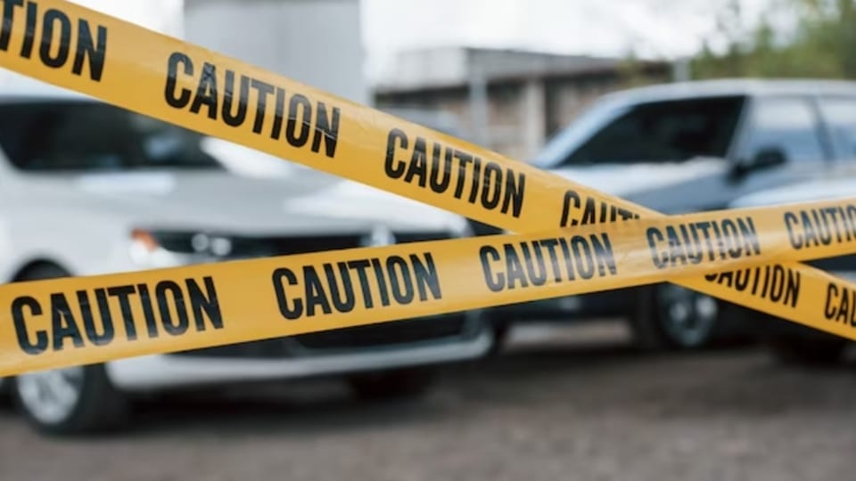 20 People have narrow escape in a Pickup mishap HIMACHAL HEADLINES