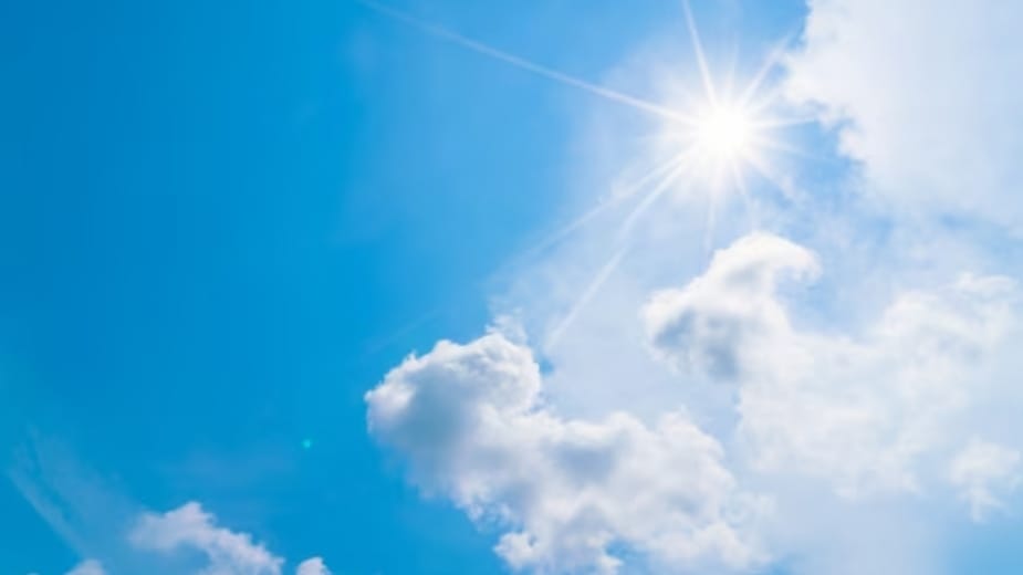 Mainly clear sky and icy cold wave plummets mercury in Himachal Pradesh HIMACHAL HEADLINES