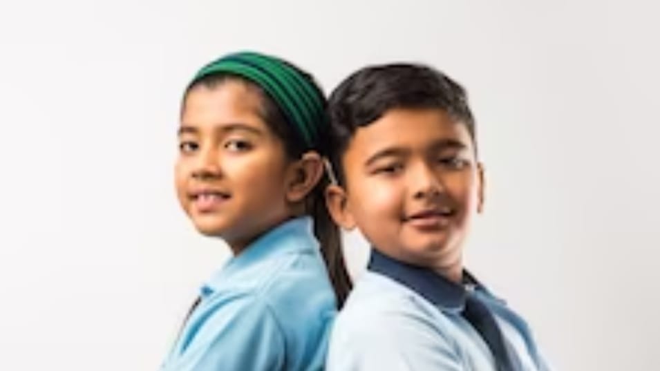 Curb huge increase in the prices of uniforms and books in private schools : Students Parents Forum HIMACHAL HEADLINES