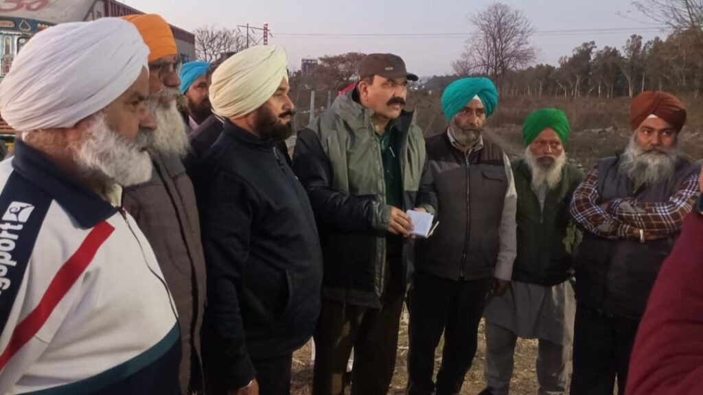 Himachal Kisan Sabha shows solidarity with farmers affected by factory pollution Himachal Kisan Sabha shows solidarity with farmers affected by factory pollution HIMACHAL HEADLINES
