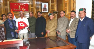 Himachal CM bids warm farewell to Governor HIMACHAL HEADLINES