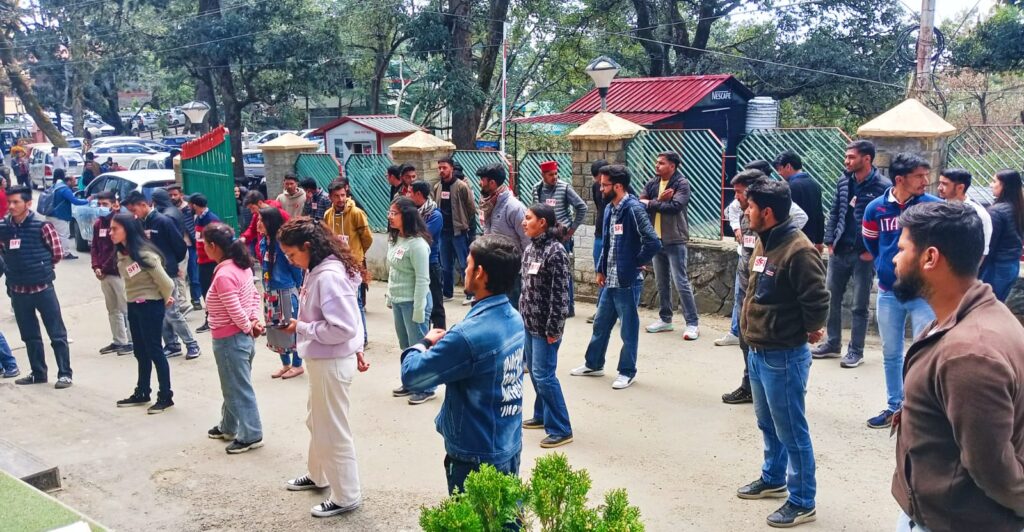 SFI staged a sit-in protest over problems faced by the students through CBCS under NEP SFI staged a sit-in protest over problems faced by the students through CBCS under NEP HIMACHAL HEADLINES