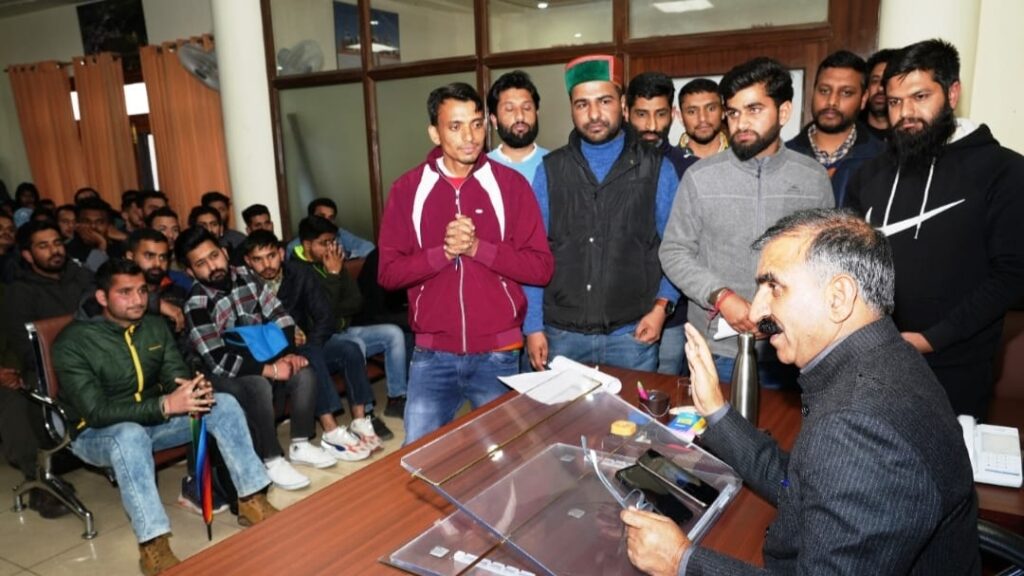Delegation of JOA IT call on CM Sukhvinder Singh Sukhu HIMACHAL HEADLINES