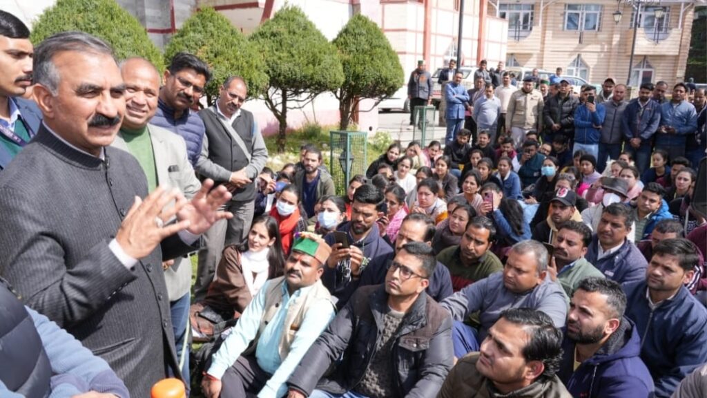 Outsource Employees Association call on Sukhu Outsource Employees Association call on Sukhu HIMACHAL HEADLINES