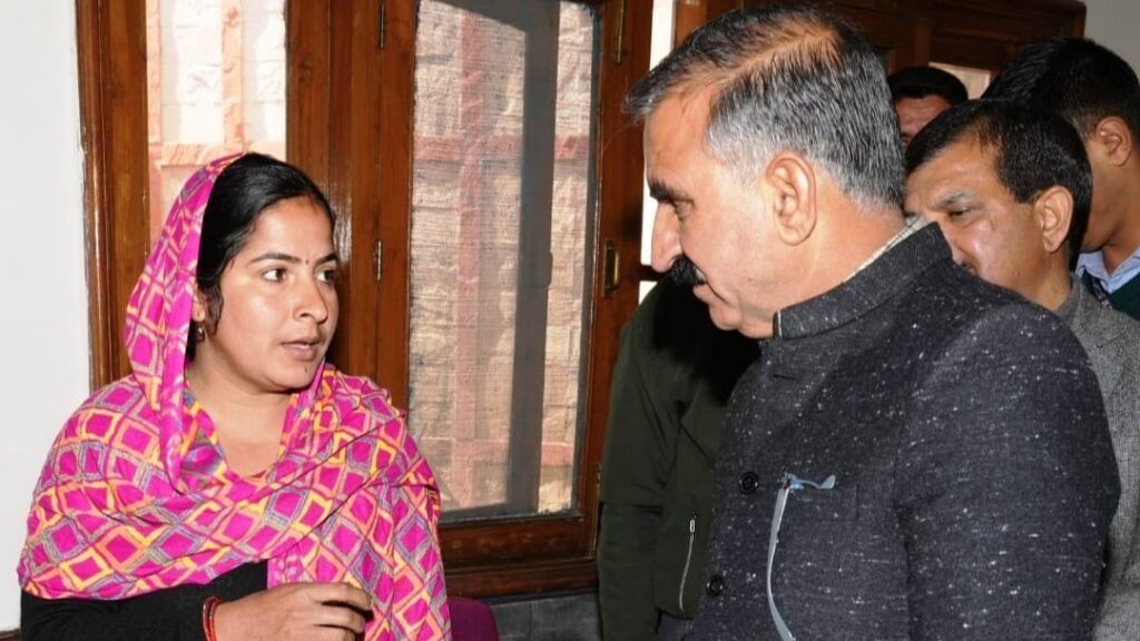 CM assures the best medical treatment for muscular dystrophy child CM assures the best medical treatment for muscular dystrophy child HIMACHAL HEADLINES