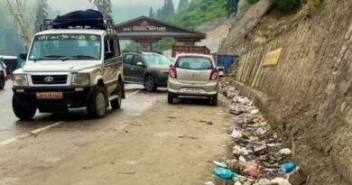 High Court seeks reply from Centre & State over littering of the Atal Tunnel HIMACHAL HEADLINES