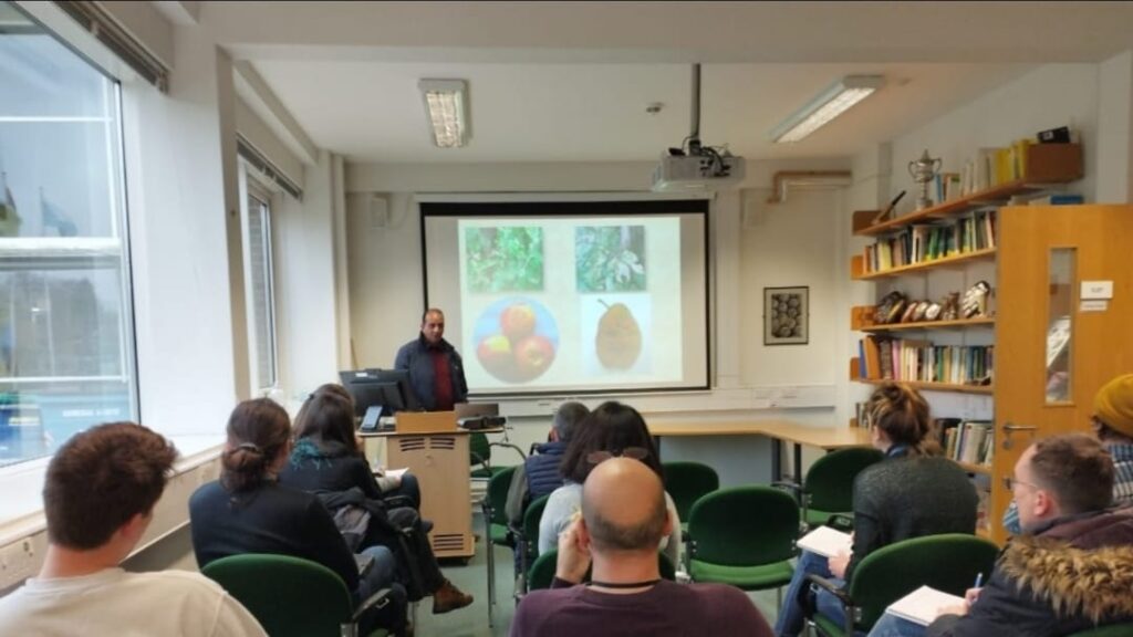 Dr. Anil Handa Department of Plant Pathology Nauni university appointed as Visiting Professor University of Warwick Dr. Anil Handa Department of Plant Pathology Nauni university appointed as Visiting Professor University of Warwick HIMACHAL HEADLINES