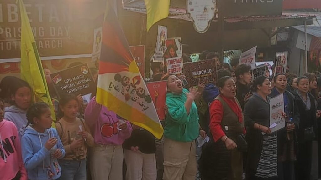 Dalai Lama calls for 'Oneness' on Tibetan Uprising Day Dalai Lama calls for 'Oneness' on Tibetan Uprising Day HIMACHAL HEADLINES