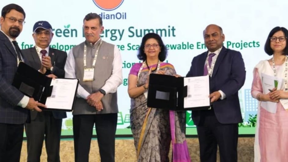 SJVN and IOCL to form Joint Venture for developing Renewable Energy Projects SJVN and IOCL to form Joint Venture for developing Renewable Energy Projects HIMACHAL HEADLINES
