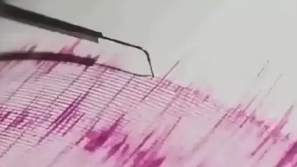 Light magnitude earthquake jolts snowbound Lahaul Spiti Light magnitude earthquake jolts snowbound Lahaul Spiti HIMACHAL HEADLINES