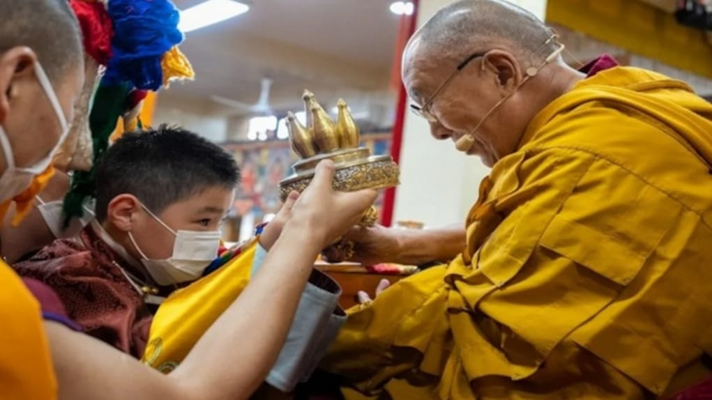 Dalai Lama recognized 8 year old US born Mongolian boy as spiritual leader in Buddhism Dalai Lama recognized 8 year old US born Mongolian boy as spiritual leader in Buddhism HIMACHAL HEADLINES