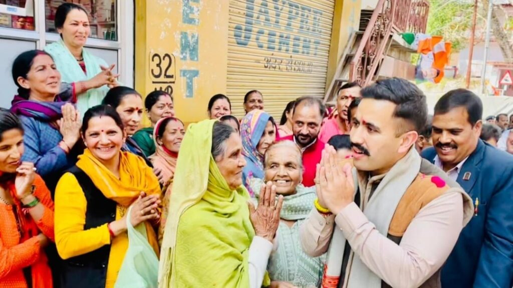 Basic facilities in rural areas will be expanded on a war footing: Vikramaditya Singh HIMACHAL HEADLINES